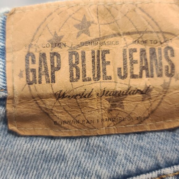 Ladies GAP Blue Jeans, Size 6 regular, Classic Fit - Picture 9 of 12